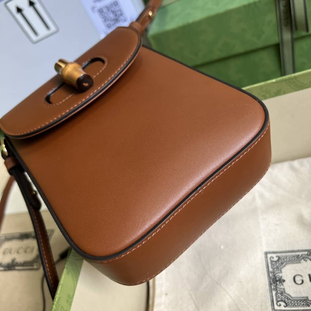 Gucci Bamboo Mini Crossbody Handbag 702106 Replica