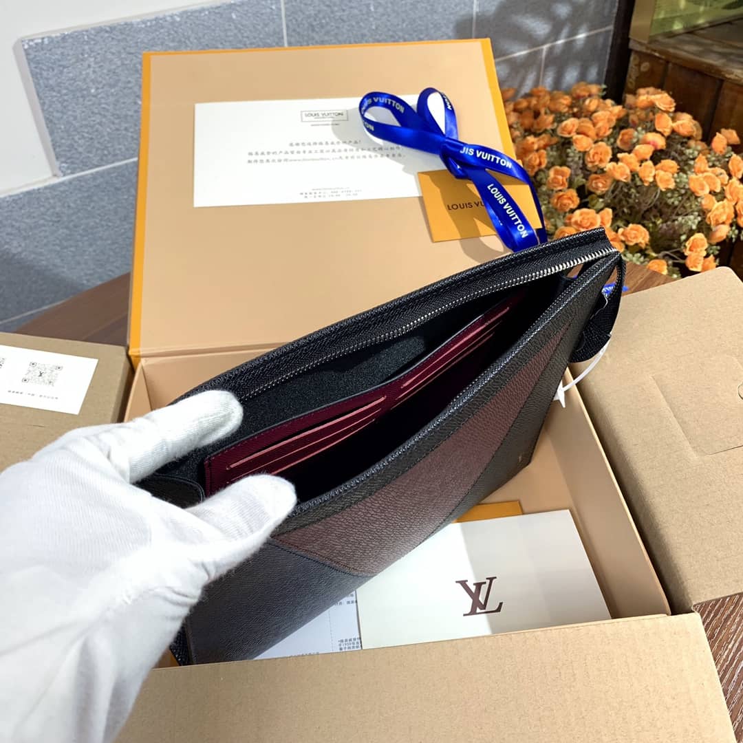 Louis Vuitton Pochette Voyage MM Taiga Leather Replica Blue Red Black M30718