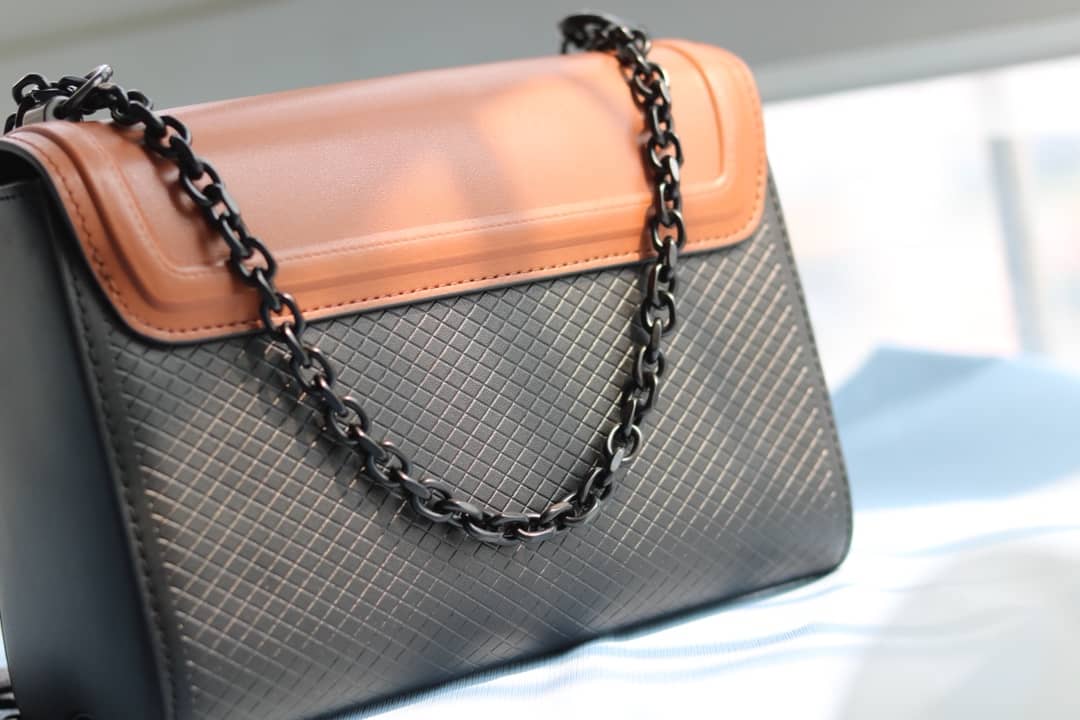 Louis Vuitton Twist Epi Handbag Replica Brown M50320