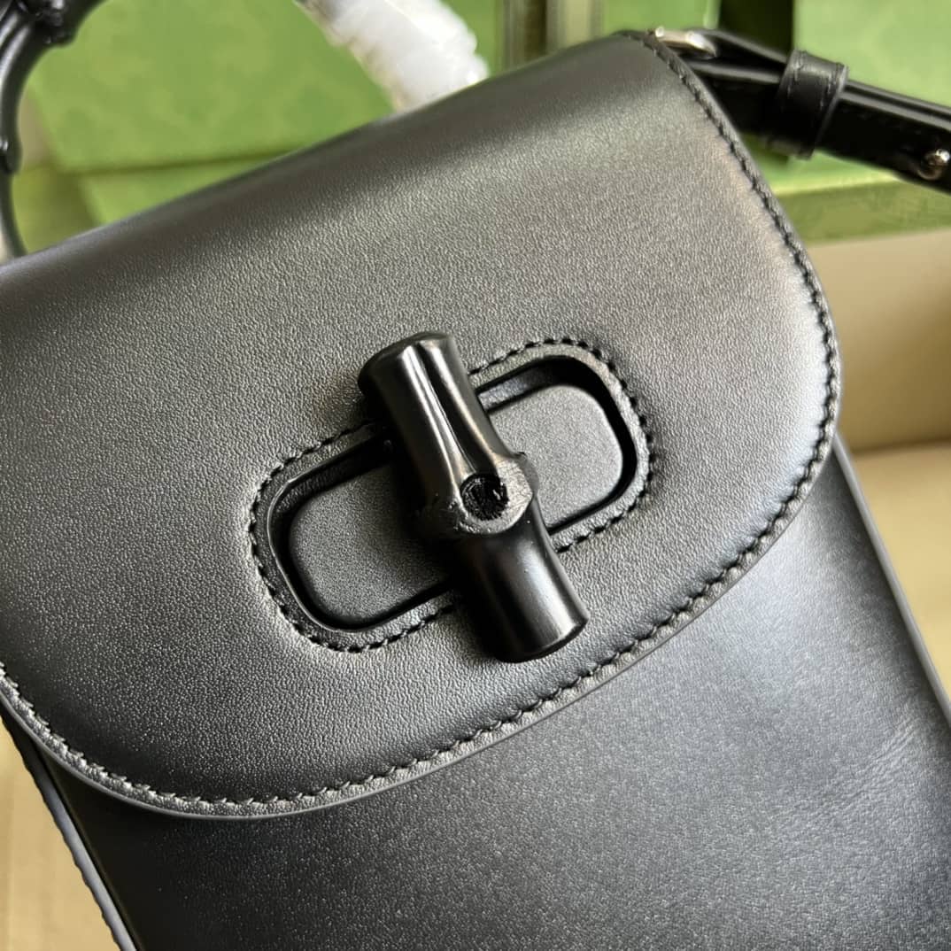 Gucci Bamboo Mini Crossbody Handbag 702106 Replica