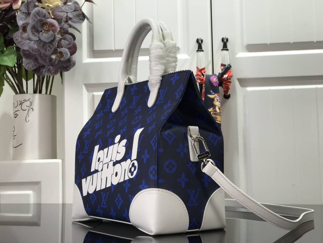 Louis Vuitton Vintage Litter Bag Monogram Canvas Everyday Signature Replica