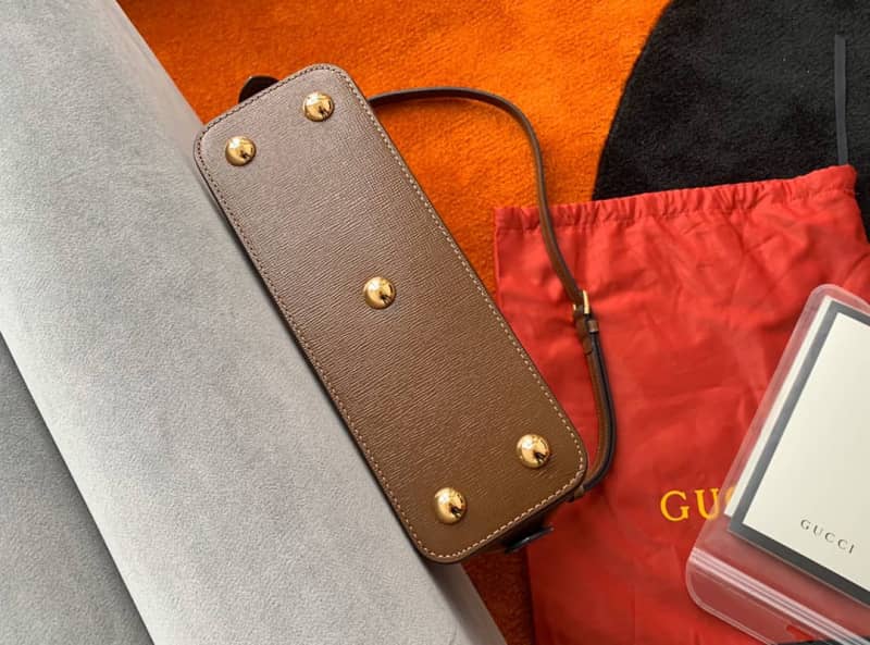 Gucci Horsebit Bag Dupe 1955 Small GG Supreme Grainy Leather Handle Bag Replica 621220(ColaReps)