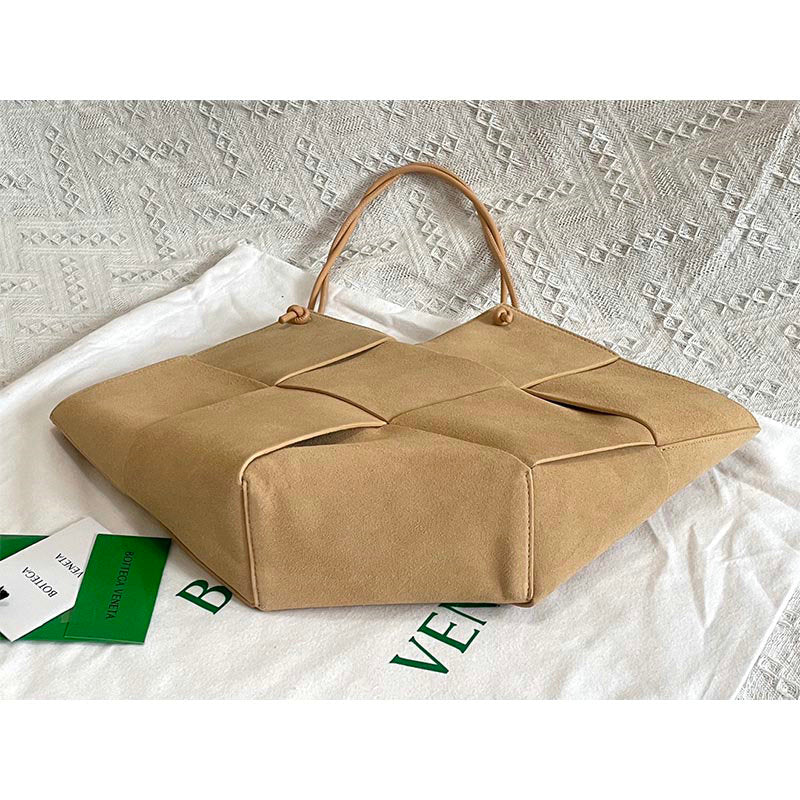 Bottega Veneta Bag Dupe 2108SF0158