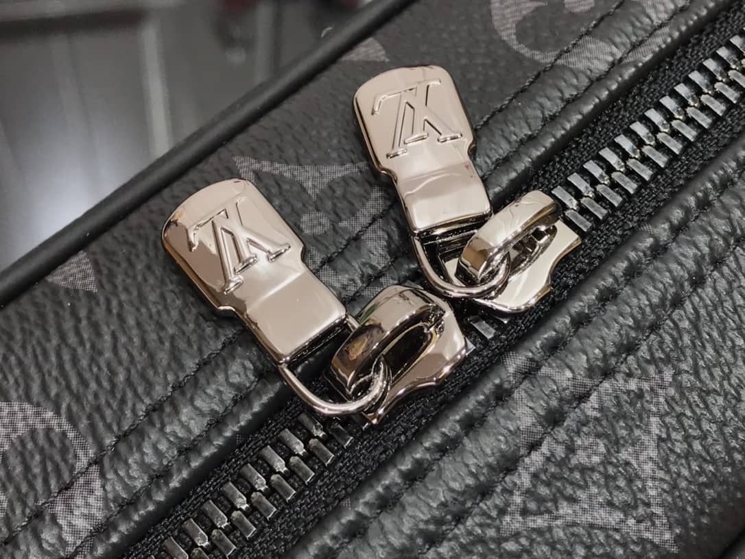 Louis Vuitton Monogram Eclipse Toiletry Pouch M43383