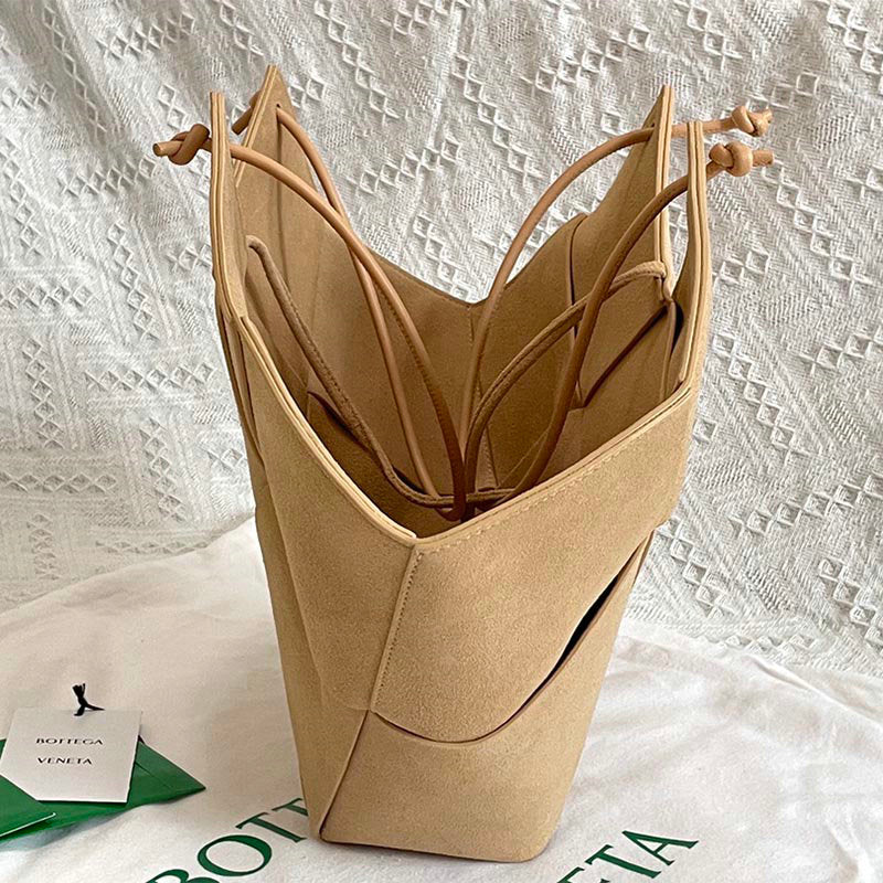 Bottega Veneta Bag Dupe 2108SF0158