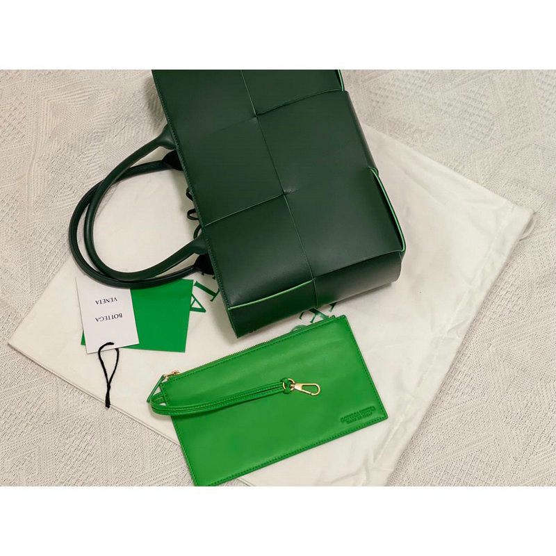 Bottega Veneta Bag Dupe 2108SF0259