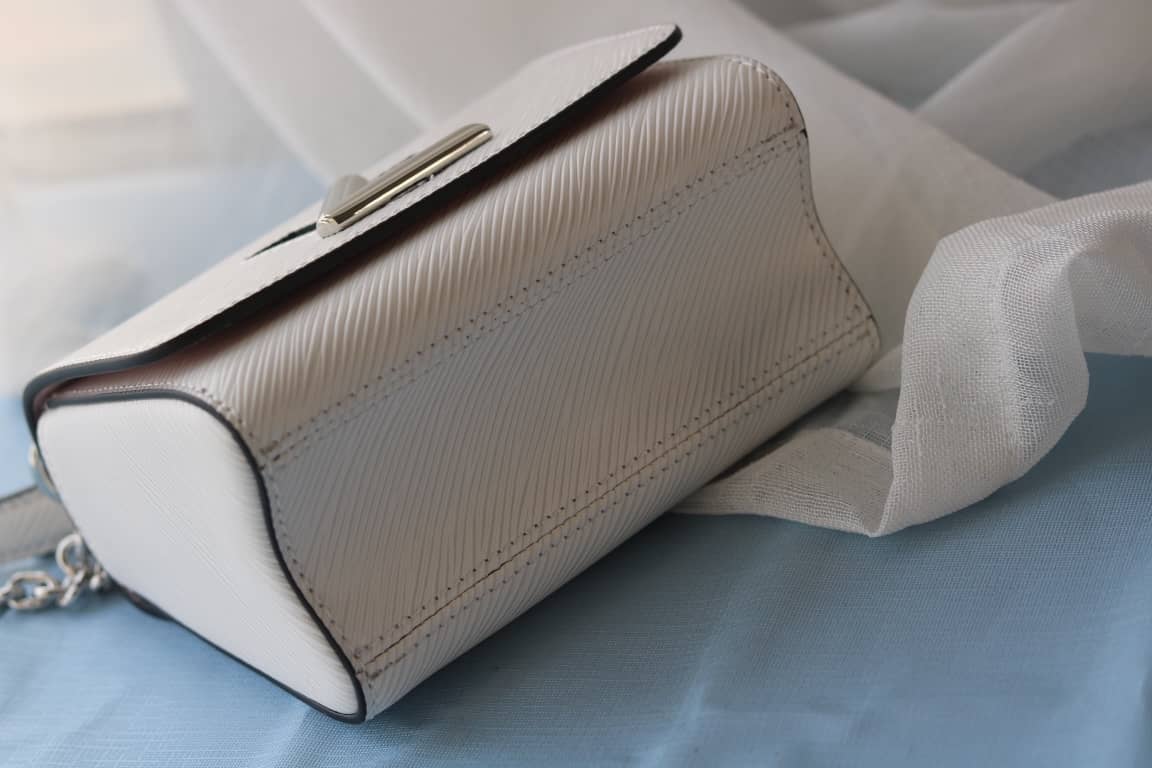 Louis Vuitton Replica Twist MM Epi Leather Bag White