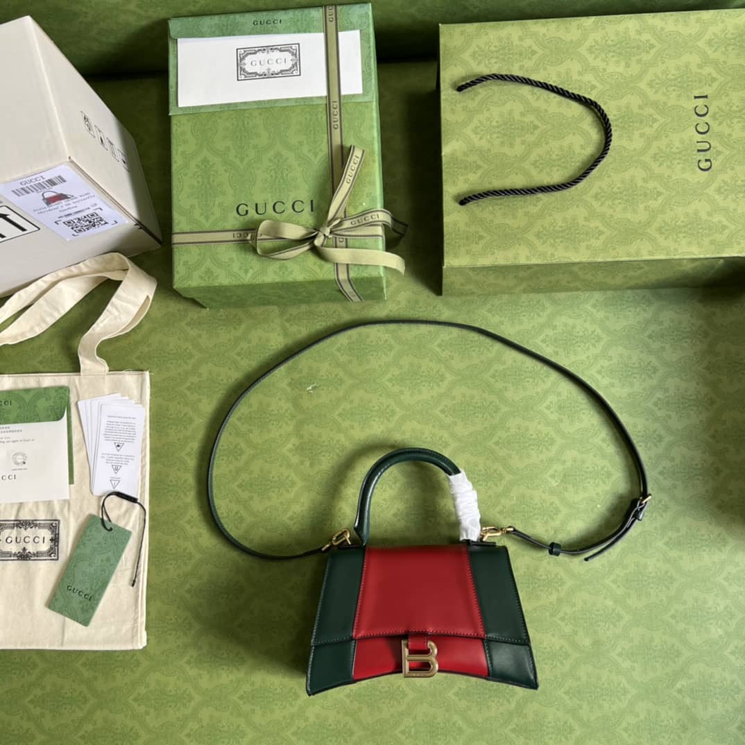 Gucci Bag Dupes x Balenciaga 681697 Replica Shoulder Bag