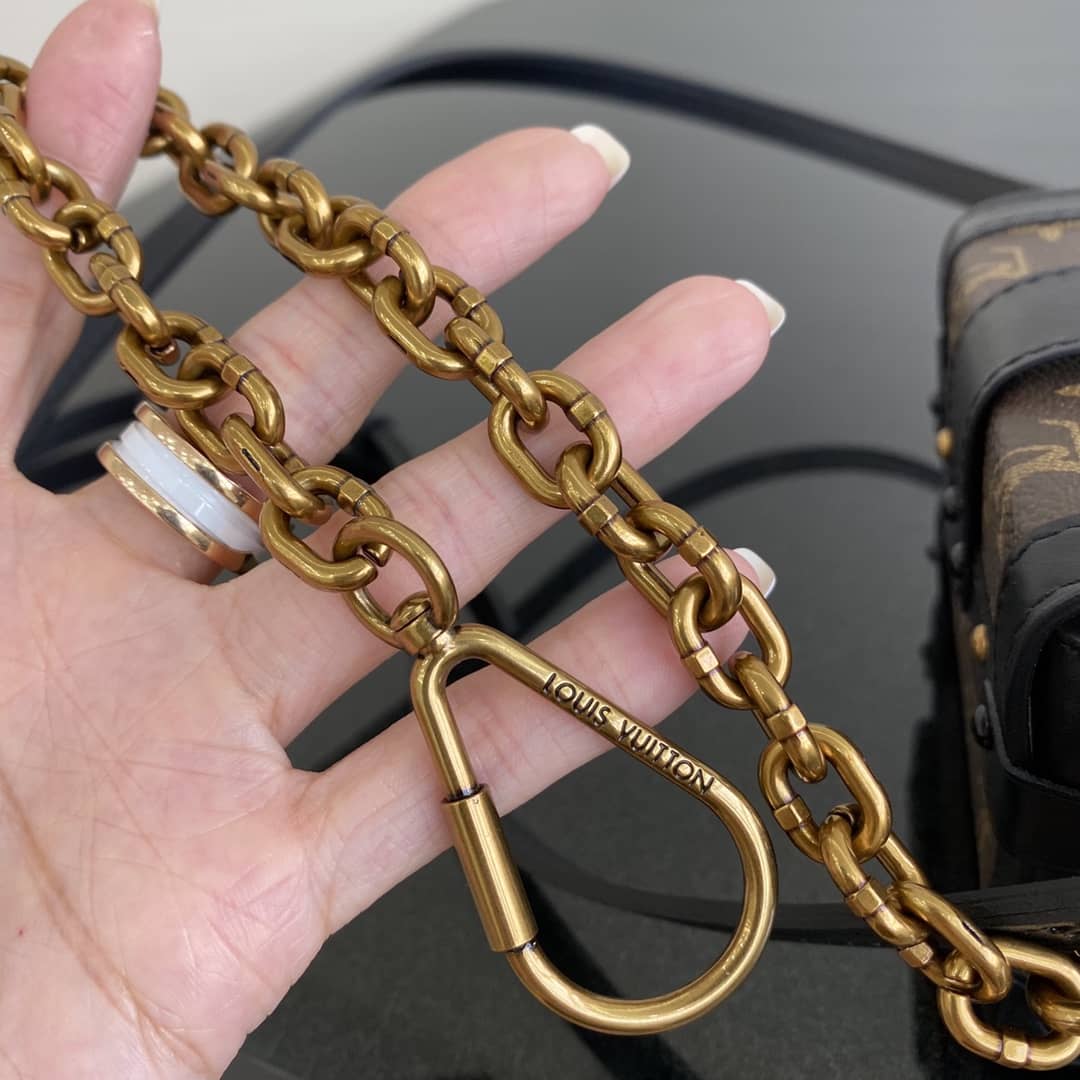 Louis Vuitton Mini Trunk Monogram Canvas Key Chain Replica Bag 44188M