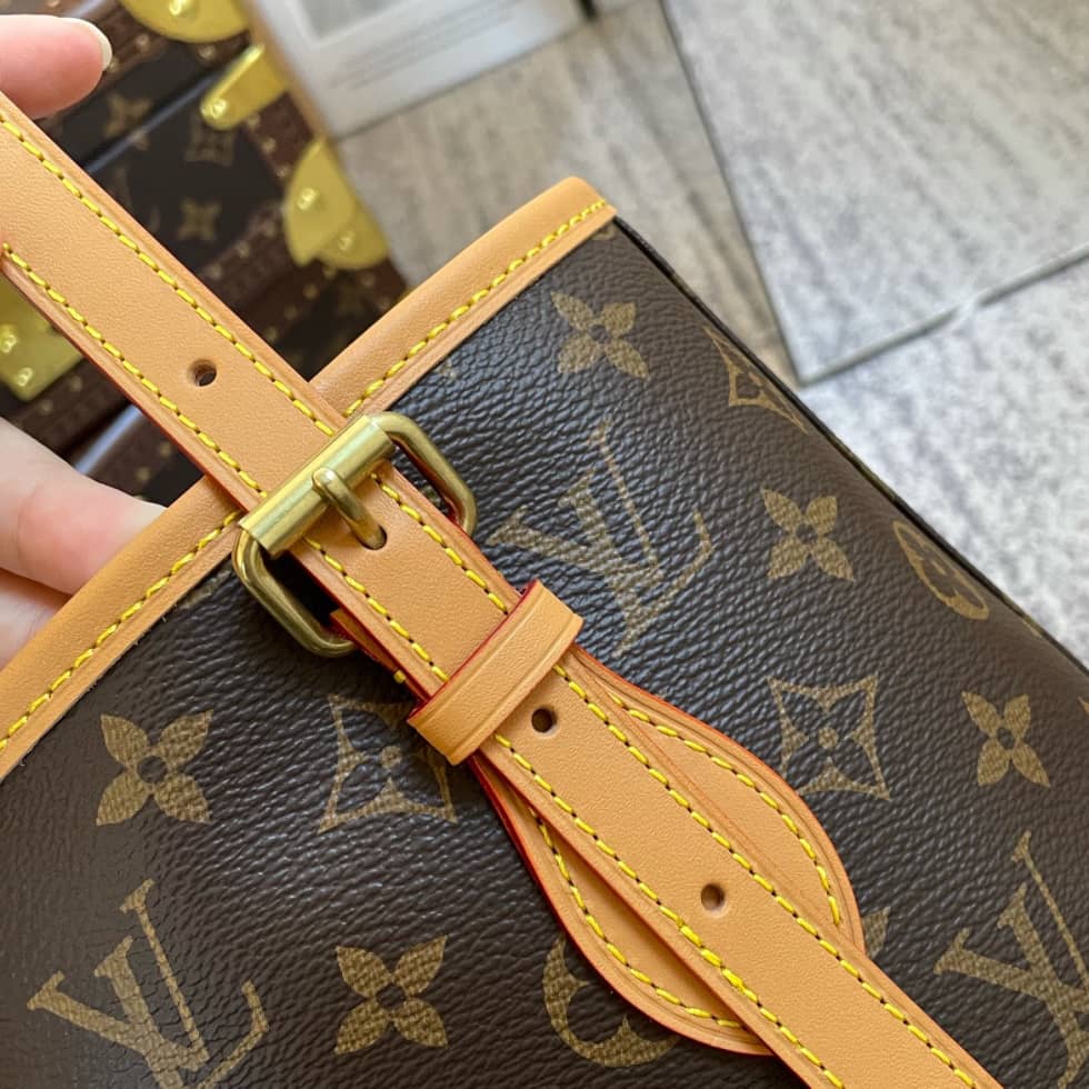 Louis Vuitton Petit PM Monogram Canvas Brown M42238 Replica Bucket Bag