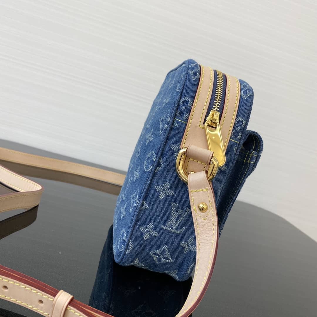 Louis Vuittton Denim Monogram Vachetta Trim Camera Bag