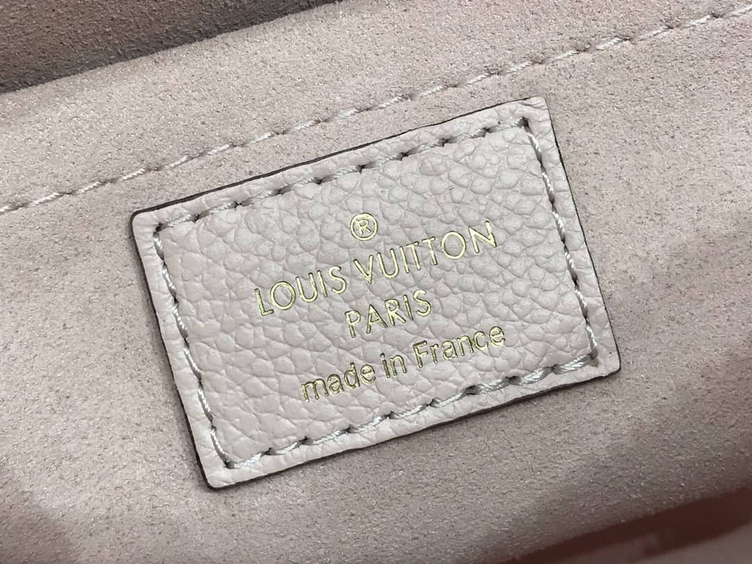 Louis Vuitton Papillon BB Replica Crossbody Bag M45707