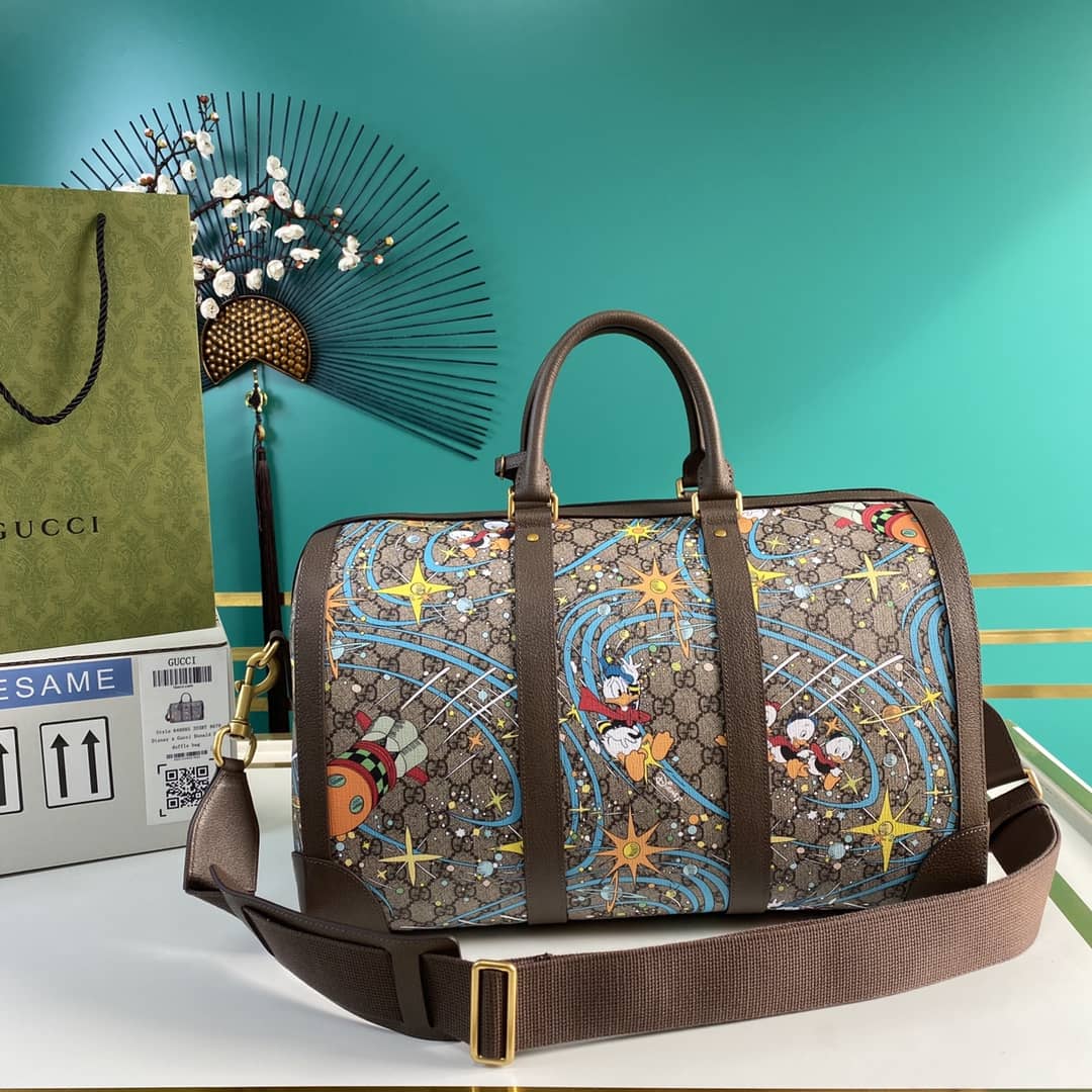 Gucci x Disney Donald Duck Duffle Bag Replica 648085(Cola)