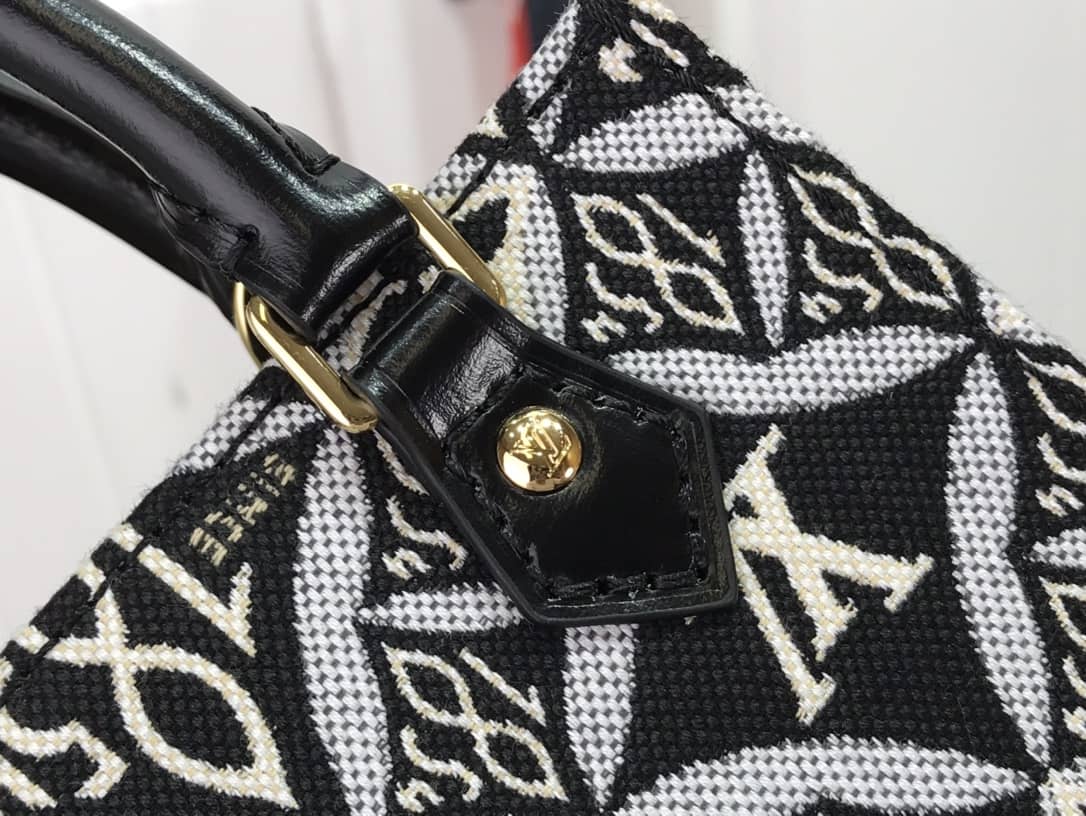 Louis Vuitton Monogram Petit Sac Plat 2Way Replica Shoulder Bag Black M69442