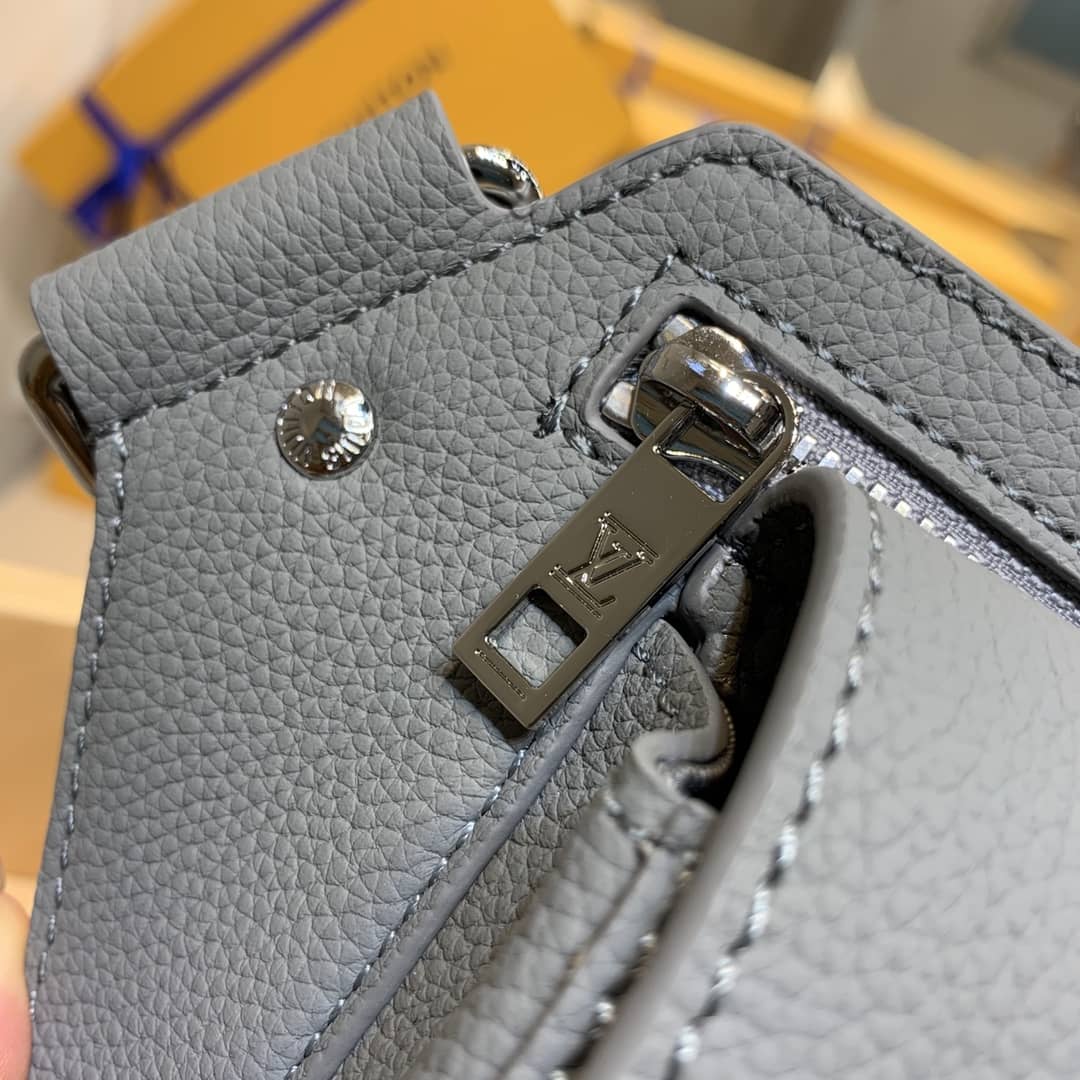 Louis Vuitton New Sling Aerogram M59625 Replica Shoulder Bag