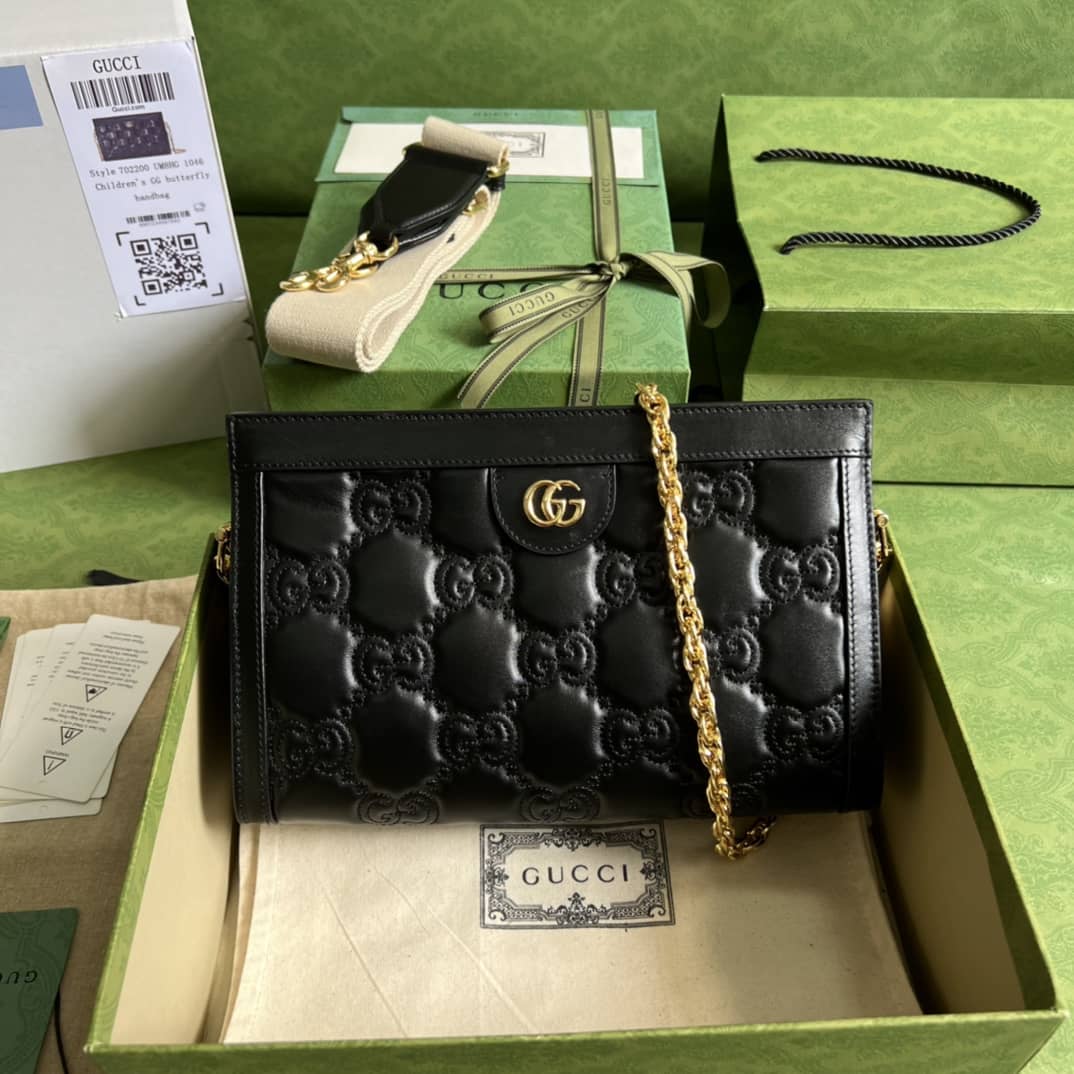 Gucci GG Matelassé Leather 702200 Replica Shoulder Bag