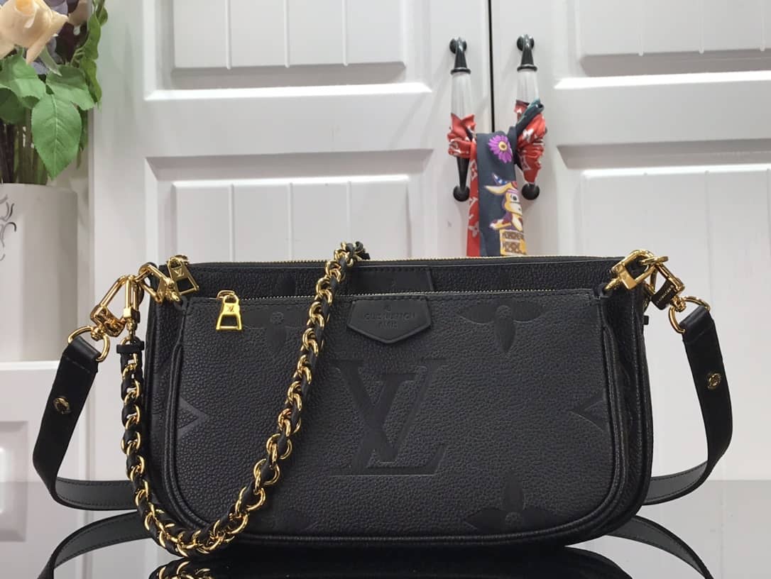Louis Vuitton Pochette Discovery Compact Replica Wallet Black M57630