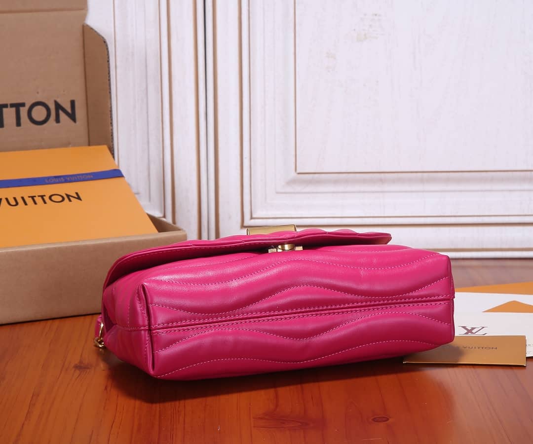 Louis Vuitton New Wave Chain Agathe Replica Bag M58553