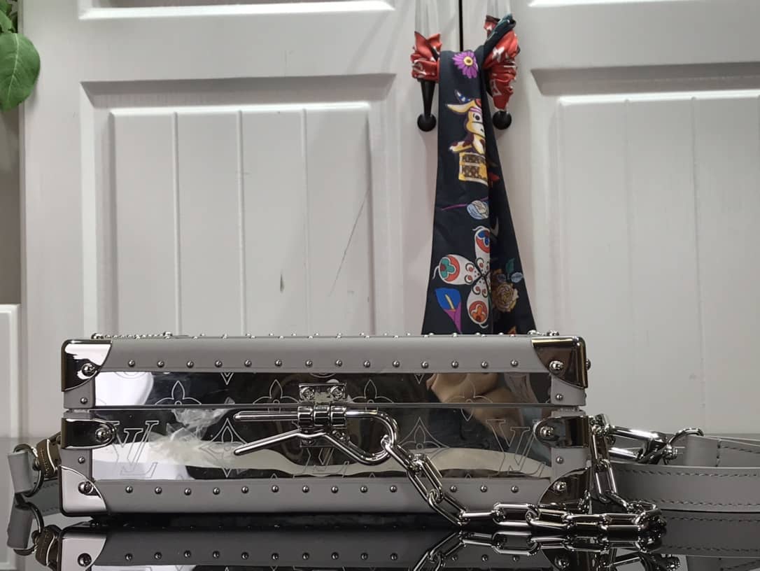 Louis Vuitton Monogram Replica Clutch Box Yellow M20233