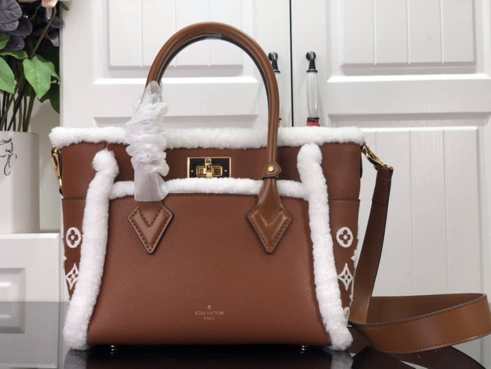 LV Tote Dupe  On My Side PM M58918 Replica Tote