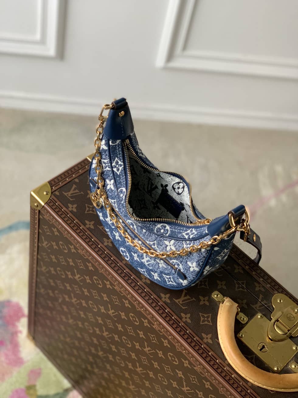 Louis Vuitton Denim Loop Blue/White M81166 Replica Hobo