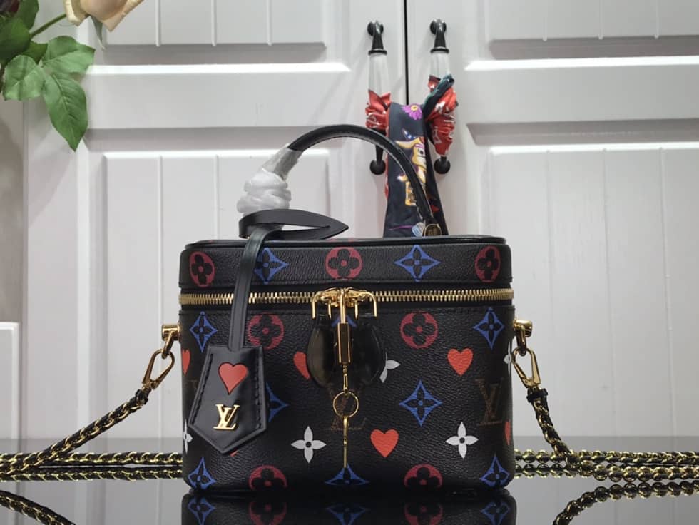 Louis Vuitton Game On Vanity PM M57482 Replica