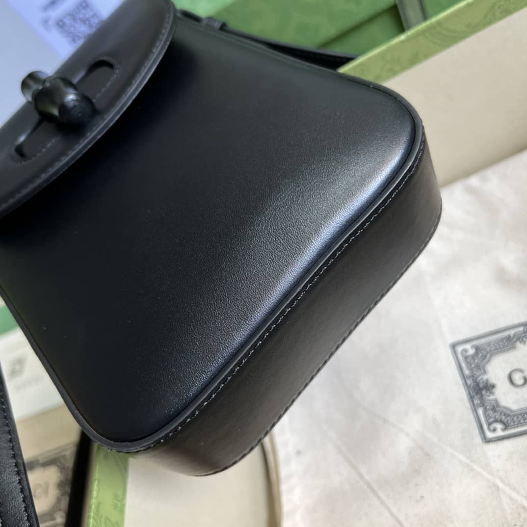 Gucci Bamboo Mini Crossbody Handbag 702106 Replica