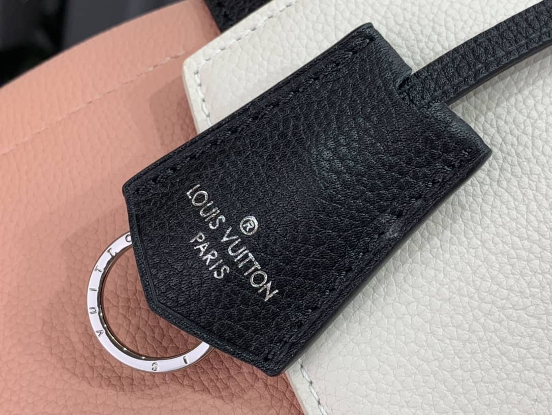 Louis Vuitton Lock Me Ever 2Way Bag Replica Pink M52787