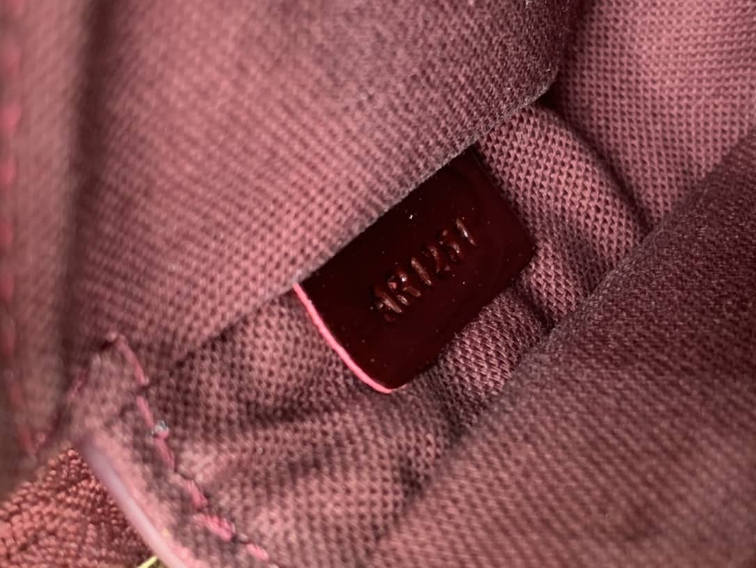 Louis Vuitton Pochette Dupe Monogram Vernis  Accessories  Pouch Purple M58009