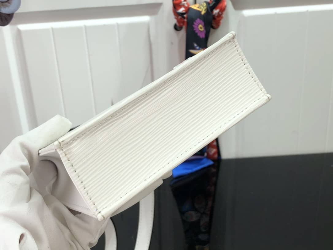 Louis Vuitton Petit Sac Plat Flat Shoulder Bag Replica White M80169