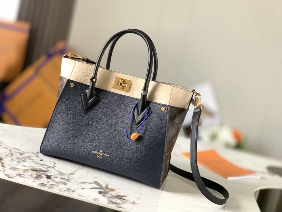 Louis Vuitton On My Side MM Noir M53823 Replica Shoulder Bag