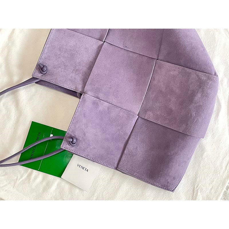 Bottega Veneta Bag Dupe 2108SF0157