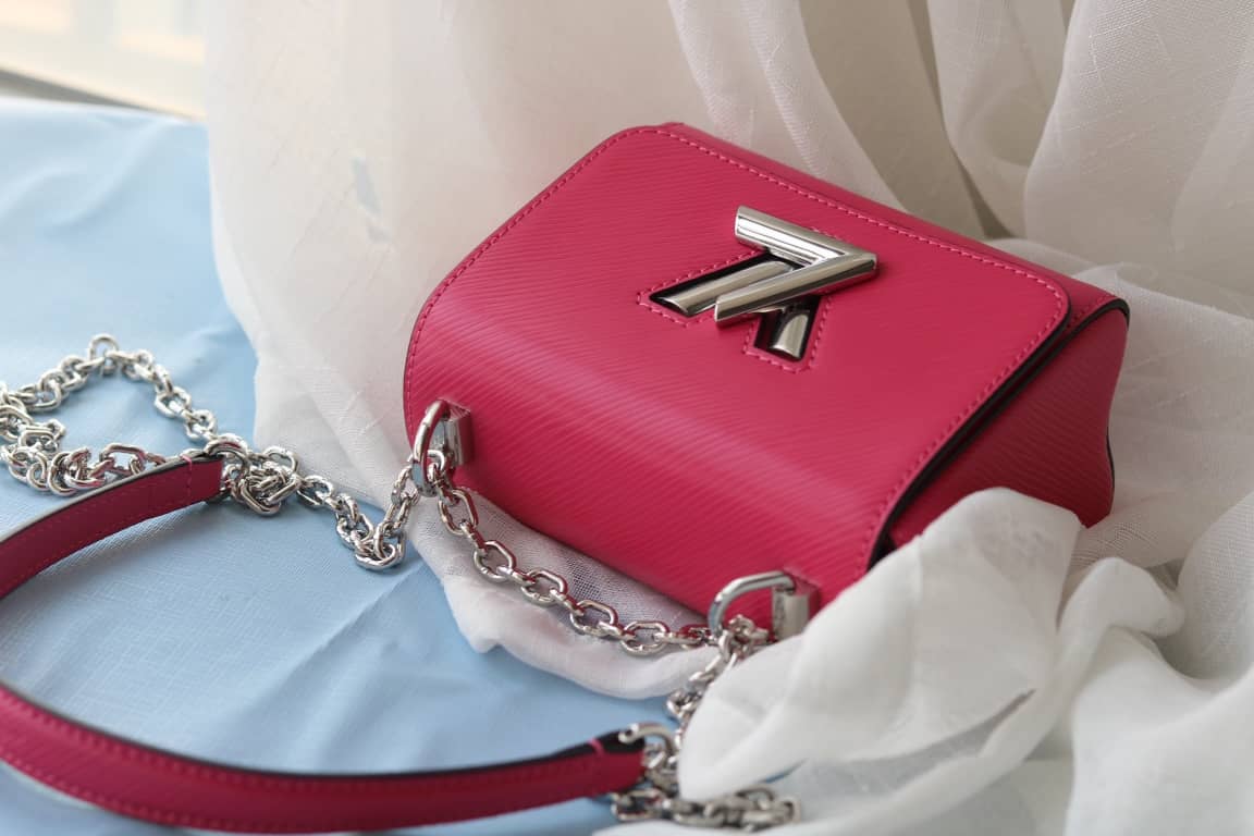 Louis Vuitton Replica Twist MM Epi Leather Bag Red