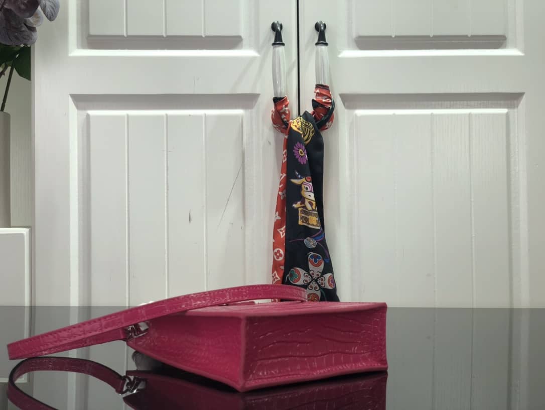 Louis Vuitton Petit Sac Plat Flat Shoulder Bag Pink Replica M80169