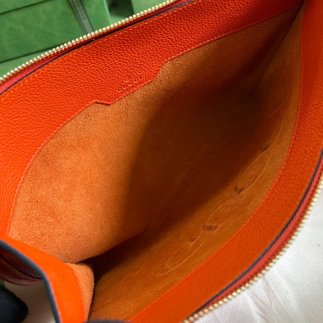 Gucci Calfskin Matelasse Small GG Marmont Chain 681200 Replica Clutch