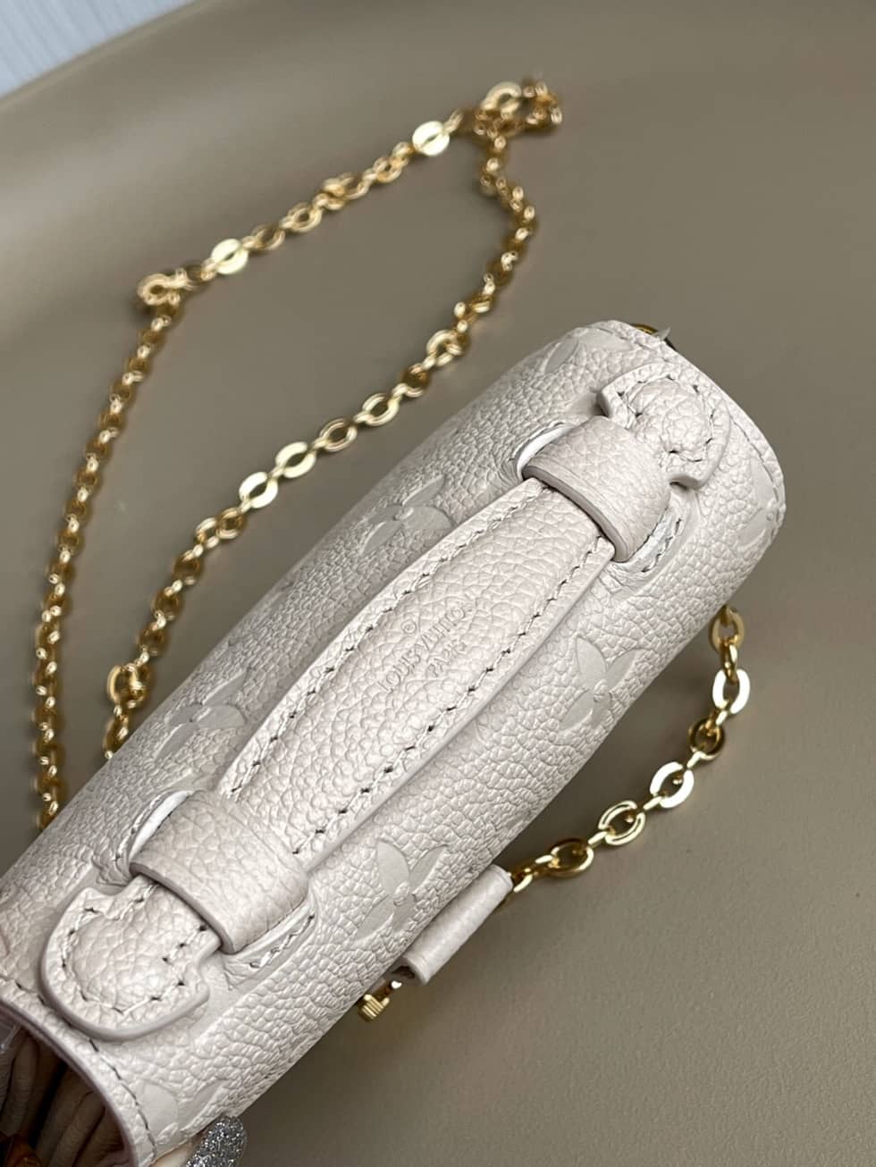 Louis Vuitton Micro Métis Chain Mini Pouch M81390 Replica Shoulder Bag