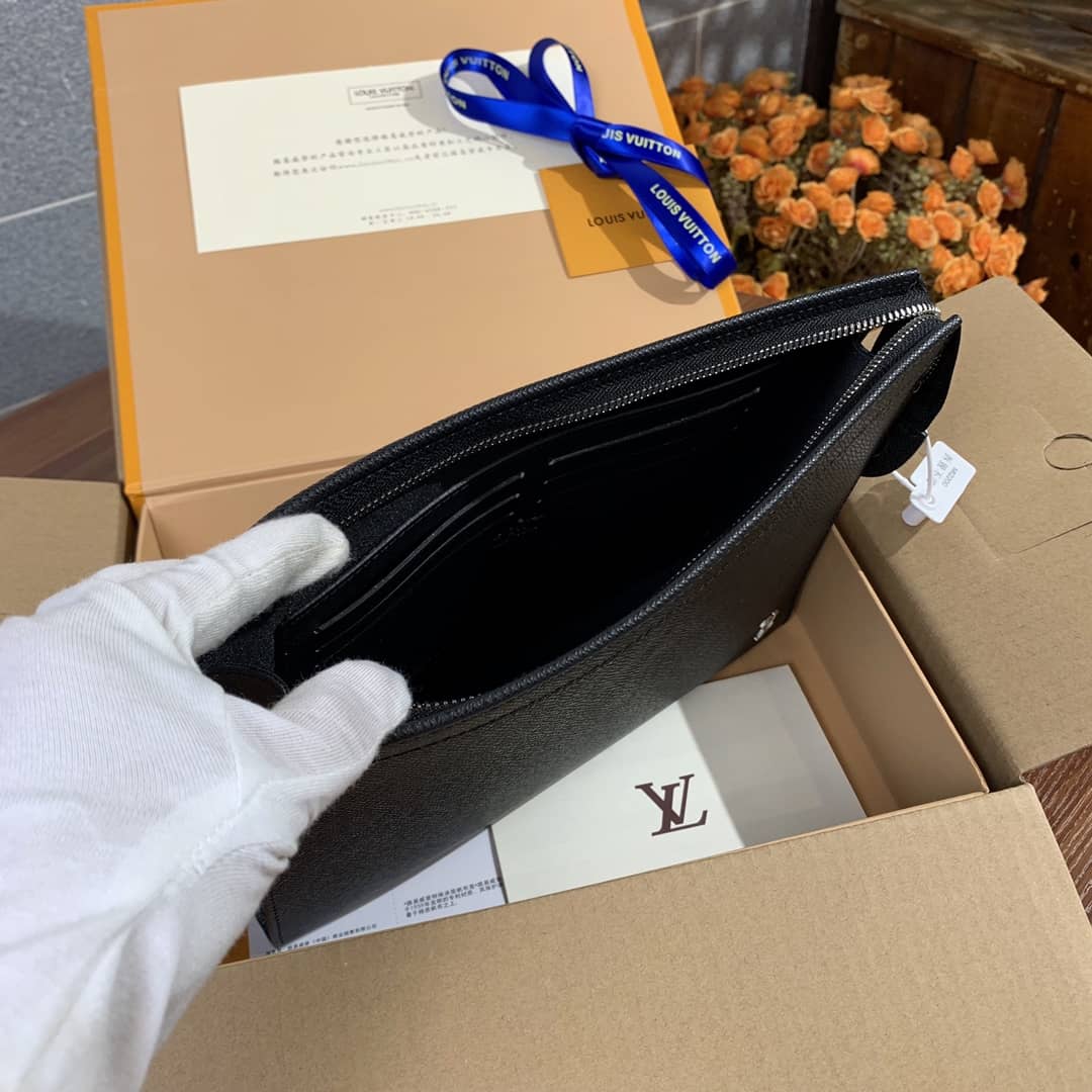 Louis Vuitton Pochette Voyage Taiga Leather Replica Bag M30450