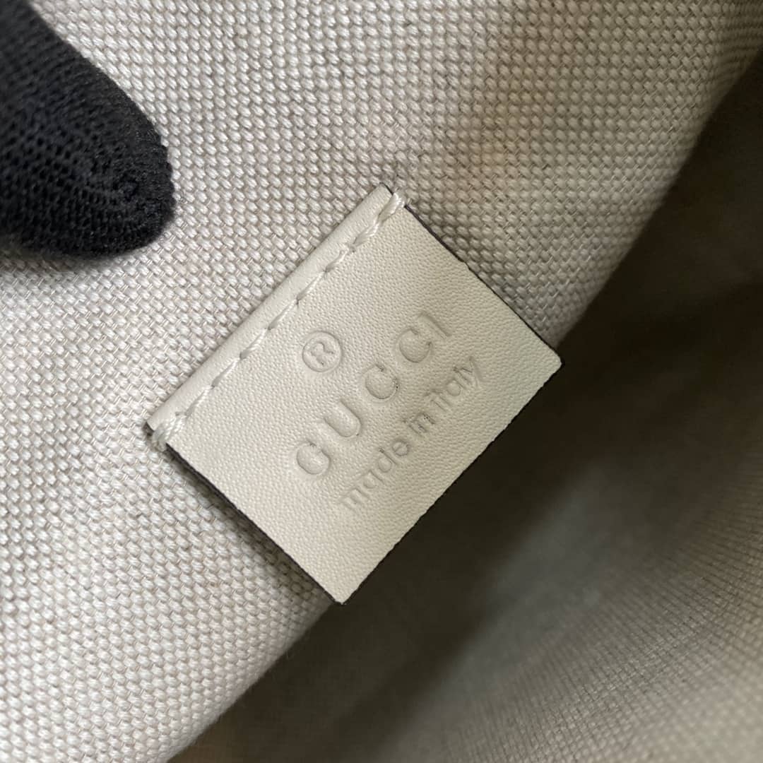 Gucci GG Embossed Belt Bag Replica 658582