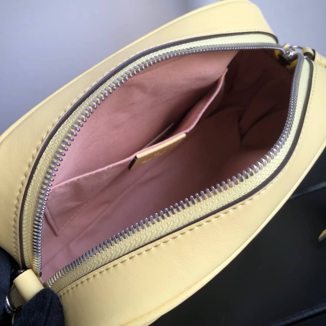 Gucci Handbag Dupes GG Marmont Small Shoulder Handbag Camera Bag Replica Yellow 447632