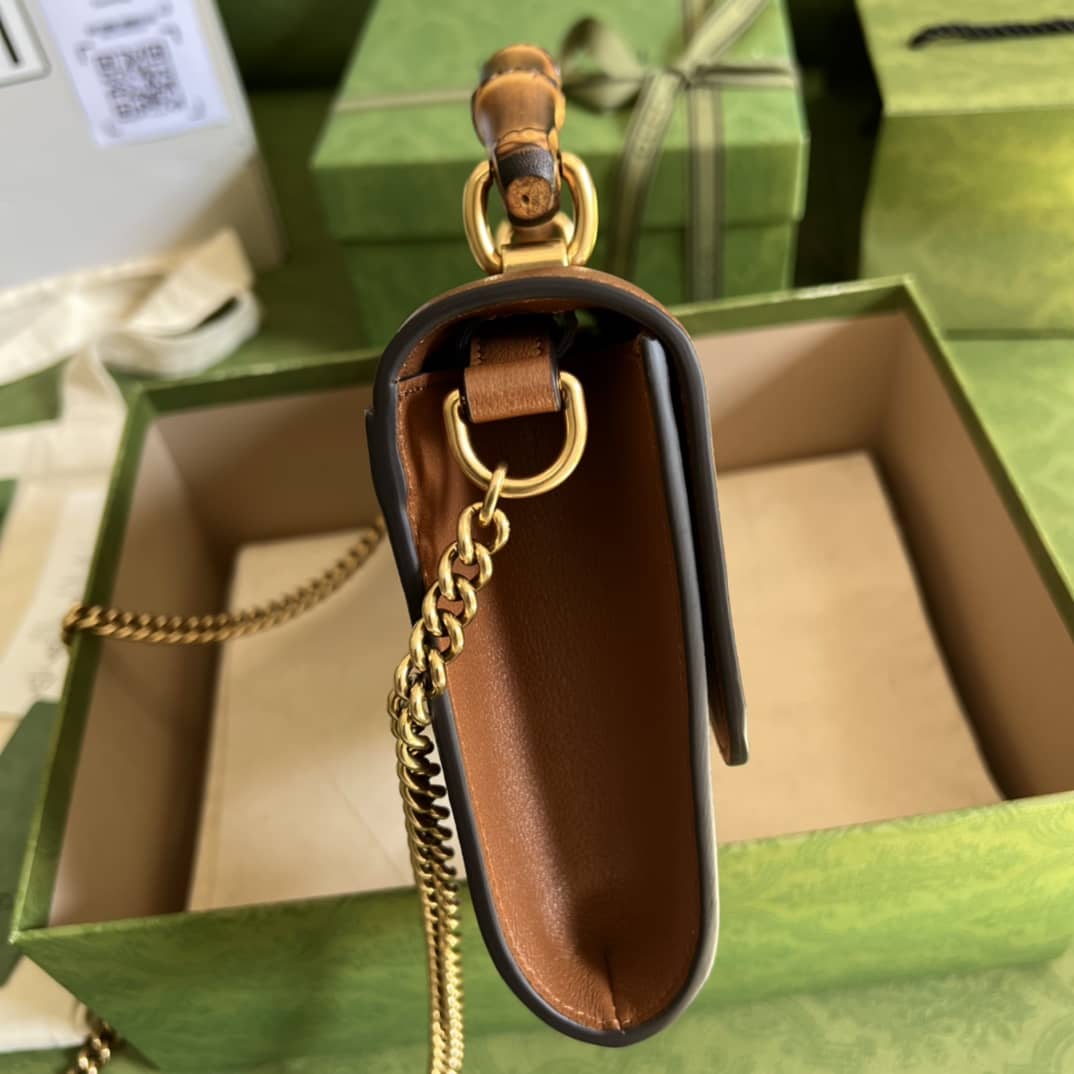 Gucci GG Large Top Handle Bag With Bamboo 675795 Replica