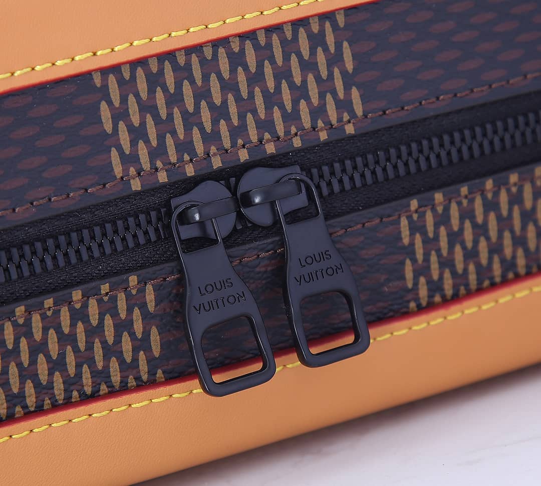 Louis Vuitton Nigo Soft Trunk Damier Monogram Replica Shoulder Bag N40381