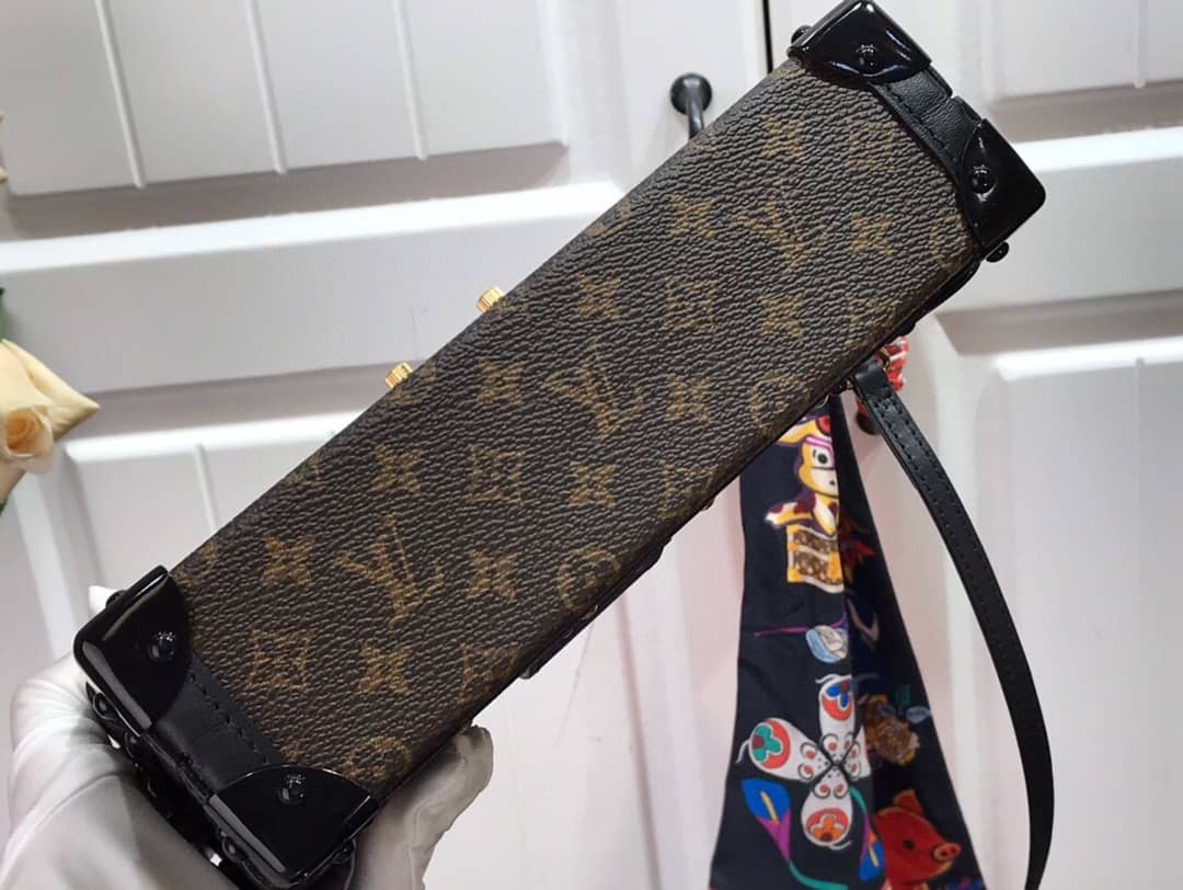 Louis Vuitton Petite Malle Trunk M94219 Replica Shoulder Bag