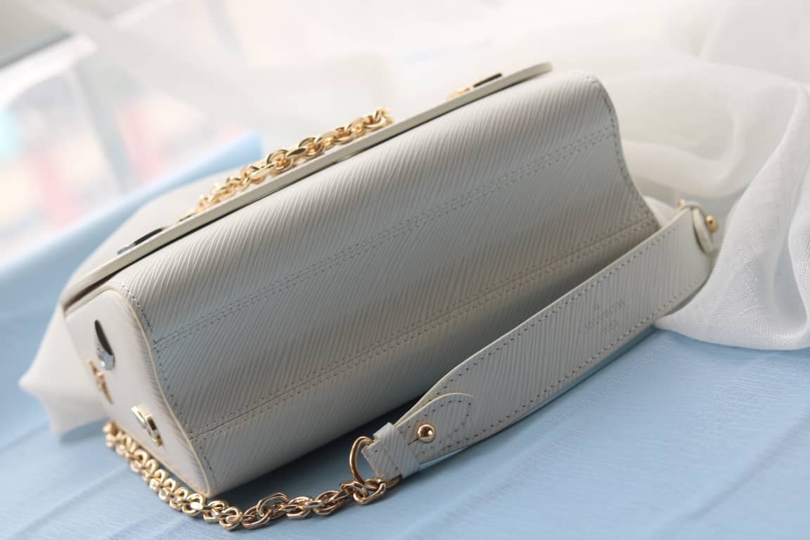 Louis Vuitton Twist Epi Handbag Replica