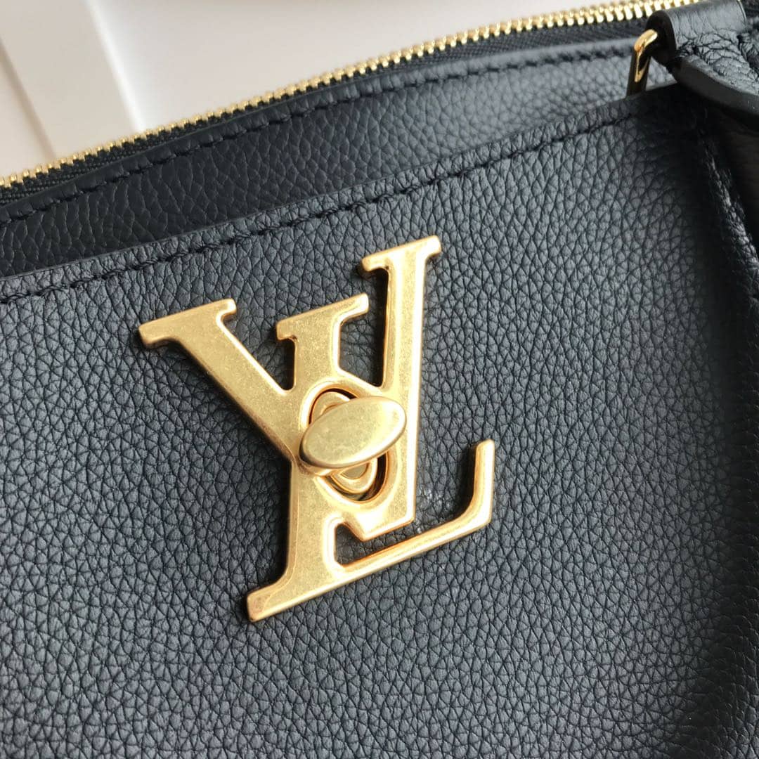 Louis Vuitton Lockmeto Leather Tote Replica Black M54569