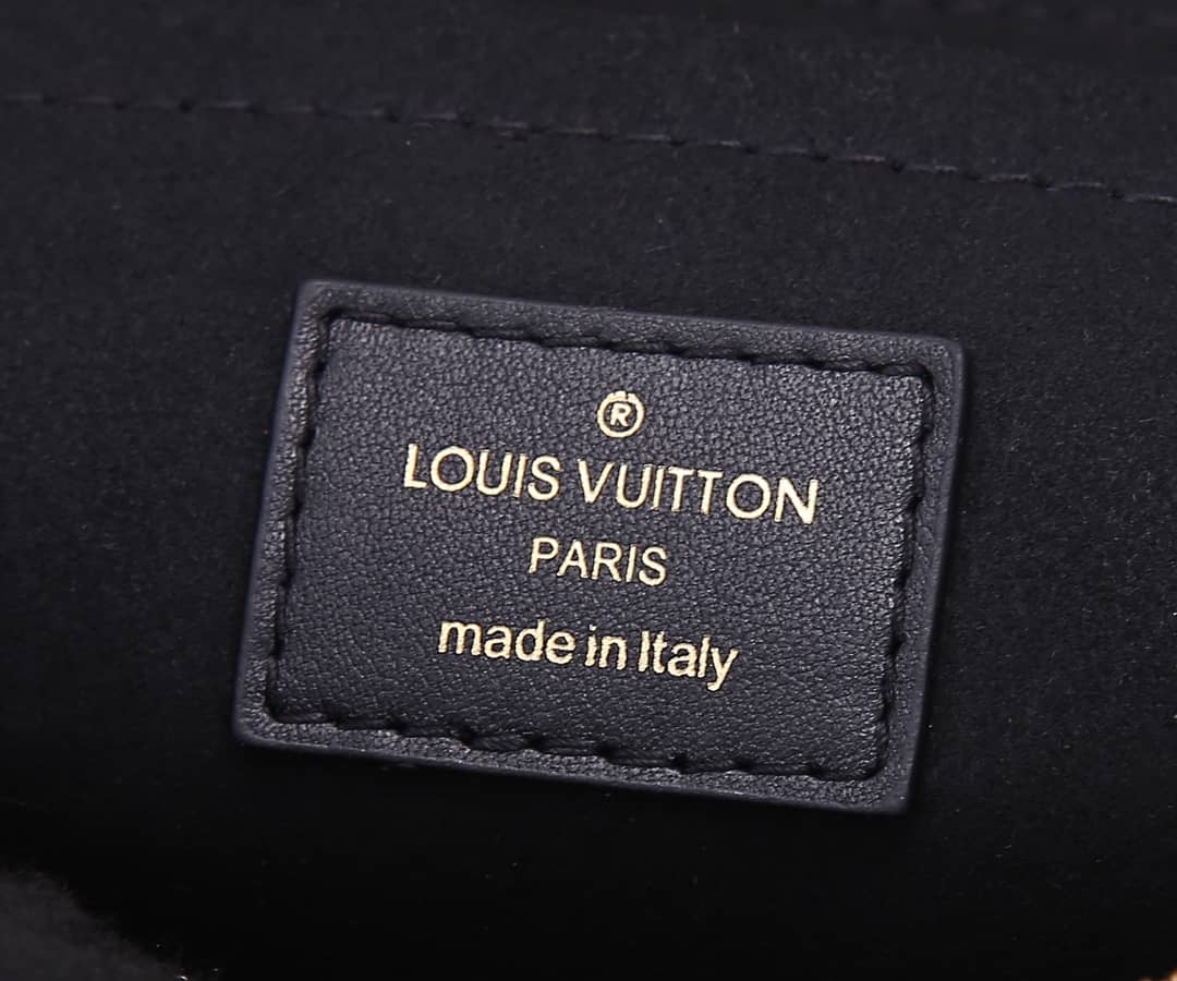 Louis Vuitton New Wave Replica Chain Bag H24 Black M58552