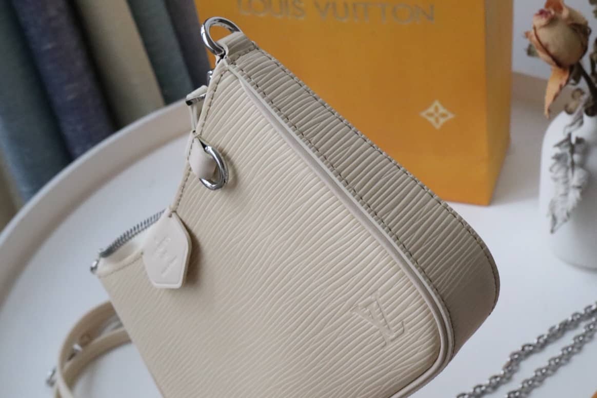 Louis Vuitton Easy pouch 2way Epi Replica Crossboy Bag White M80483