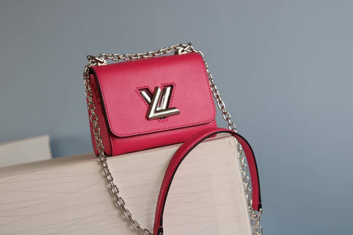 Louis Vuitton Replica Twist MM Epi Leather Bag Red