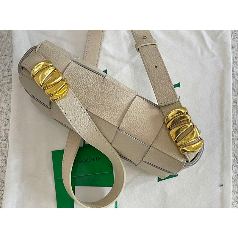 Bottega Veneta Bag Dupe 2108SF0180