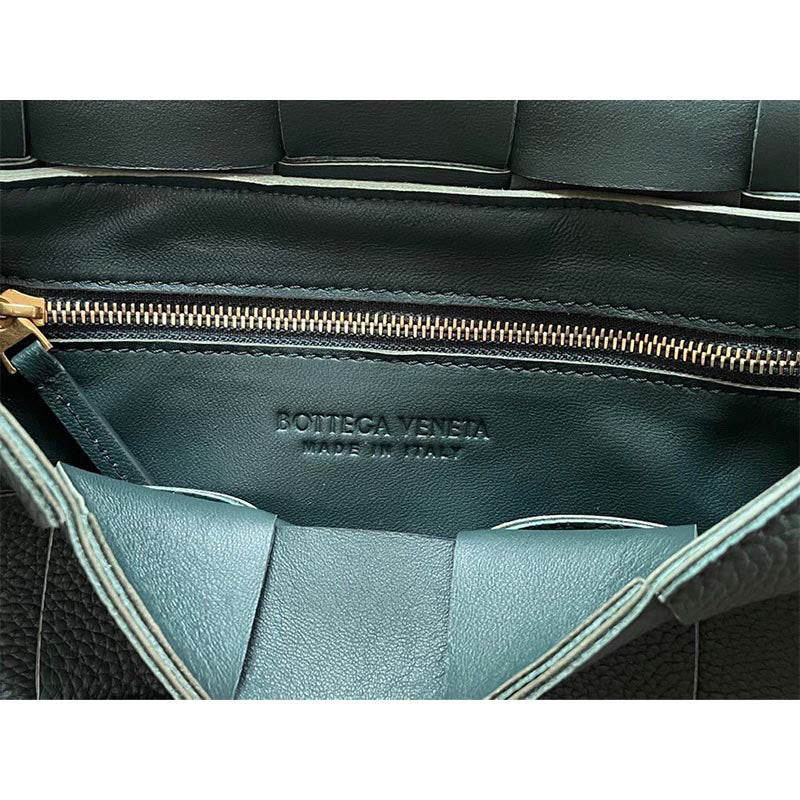 Bottega Veneta Bag Dupe 2108SF0179