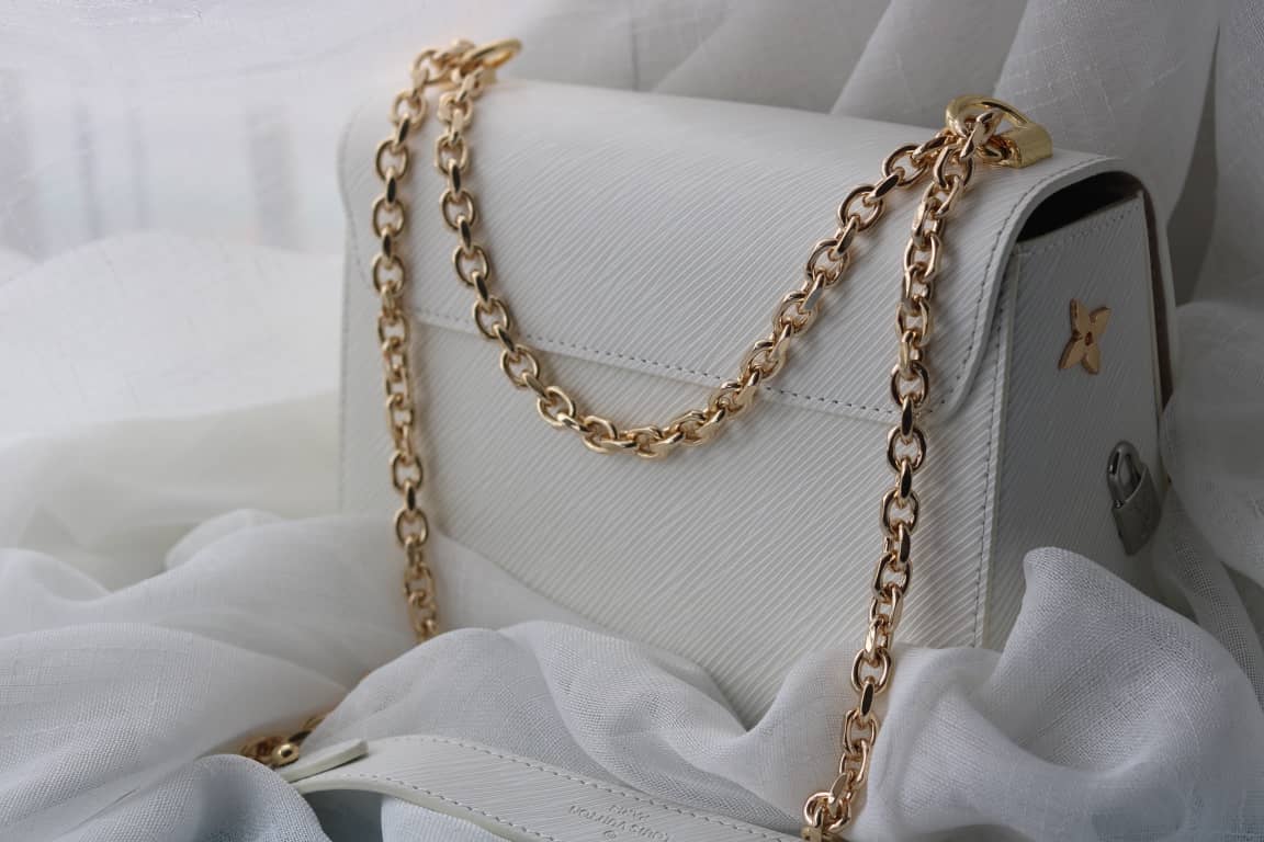 Louis Vuitton Twist Epi Handbag Replica